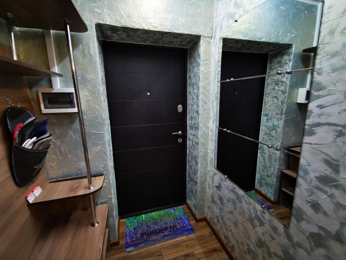 Міні Квартал Hotel Yahotyn Exterior photo